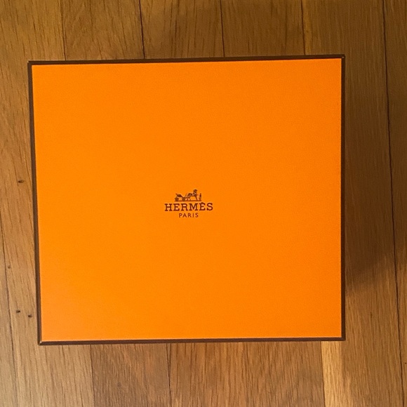 Hermes Mosaique Au 24 Gold Mug. New in Box - Picture 9 of 10